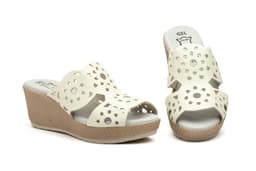 Women's Ice Color Wedge Sandals with Perforated Leather Alto Estilo ref. 462