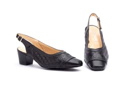 Women's Black Perforated Leather Heeled Shoes JAM ref. 95215