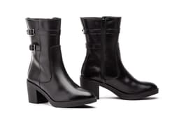 Women's Black Leather Boots with Buckles JAM ref. 90686
